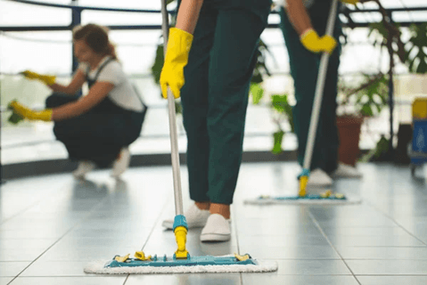 Frma de curatenie spatii comrciale Bucuresti